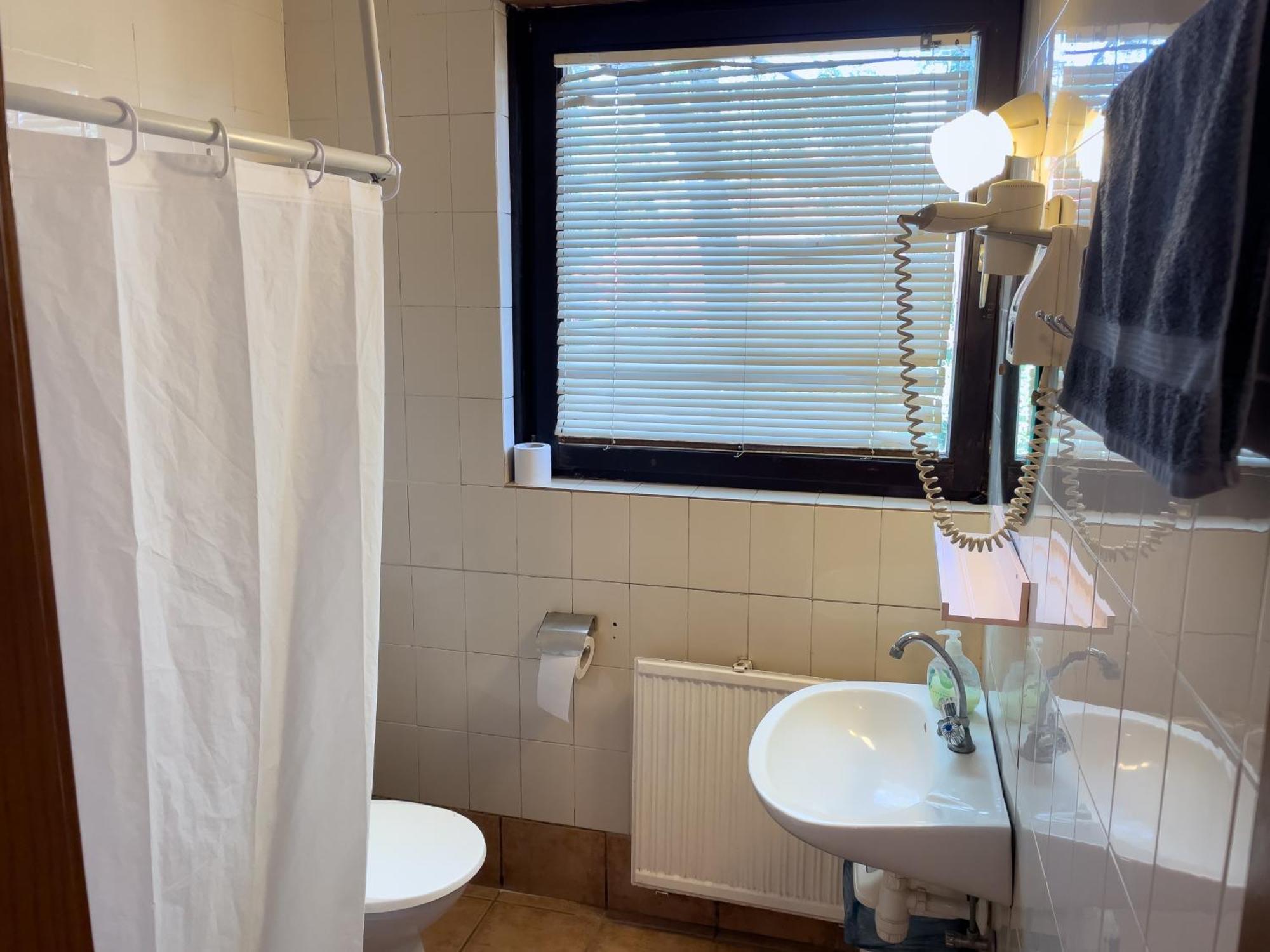 Pestujhely Panzio-Etterem Hotel Budapest Luaran gambar