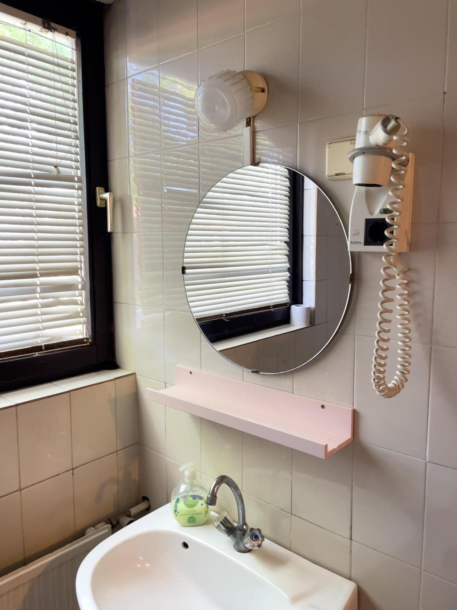 Pestujhely Panzio-Etterem Hotel Budapest Luaran gambar